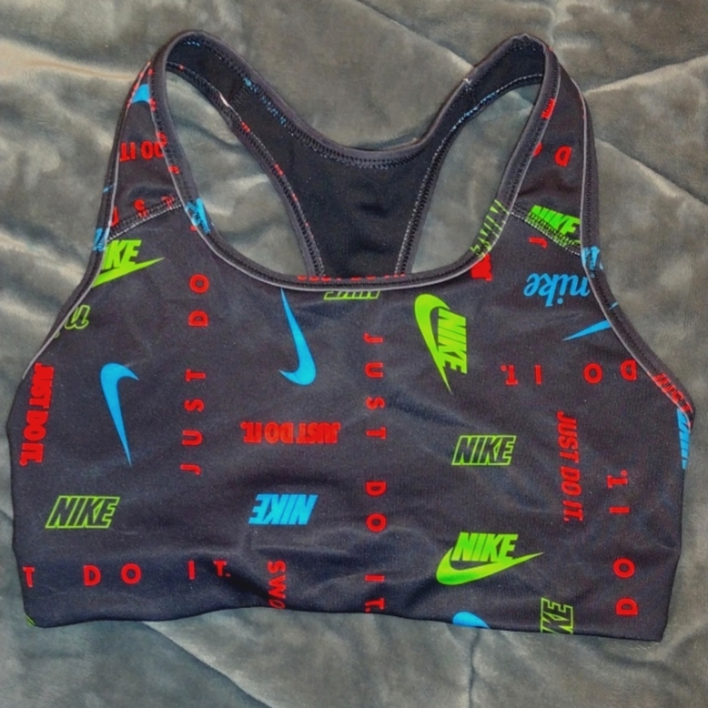 Girls Nike Sports Bra